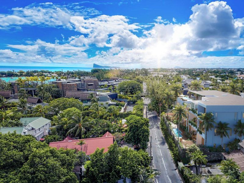 Where Exceptional Design Meets Unparalleled Privilege - Photo 10