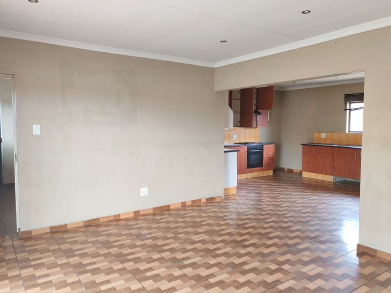 Secure, Comfortable Living with Room to Relax - Photo 6