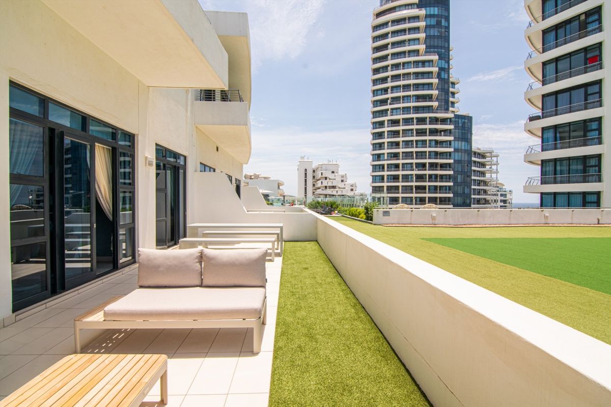 Ready to Settle in Comfort and Luxury ? - Photo 4