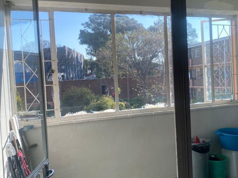 Charming 1.5 Bedroom Apartment – Ideal for First-Time Buyers or Investors! - Photo 5