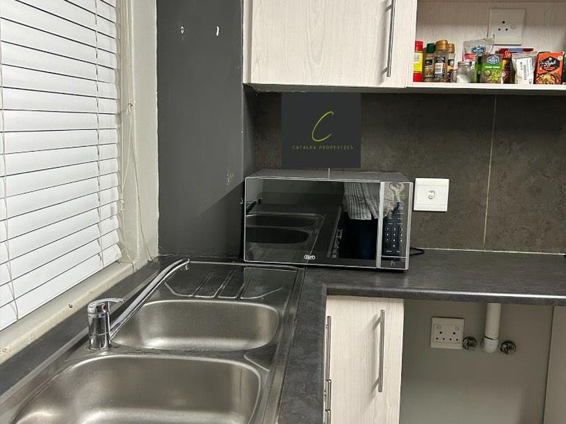 2 bedroom apartment for sale - Photo 6