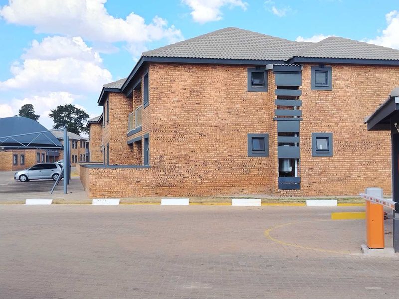 Spacious Newly Built Apartments - Photo 2