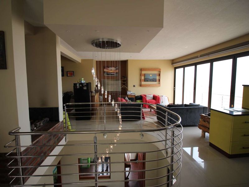 5 Bedroom family home for sale - Swakopmund (Vogelstrand) - Photo 6