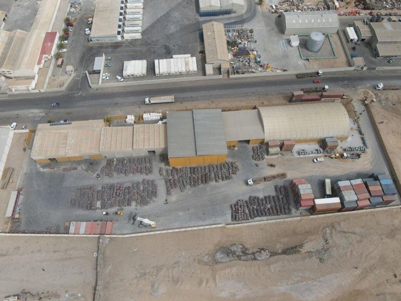 Rare Find! Industrial Warehouse 3650m2 warehouse underroof! Selling as PTY! - Photo 9
