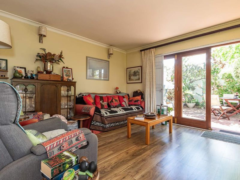 Estate Living in the Silver Mile, Rondebosch - Photo 5