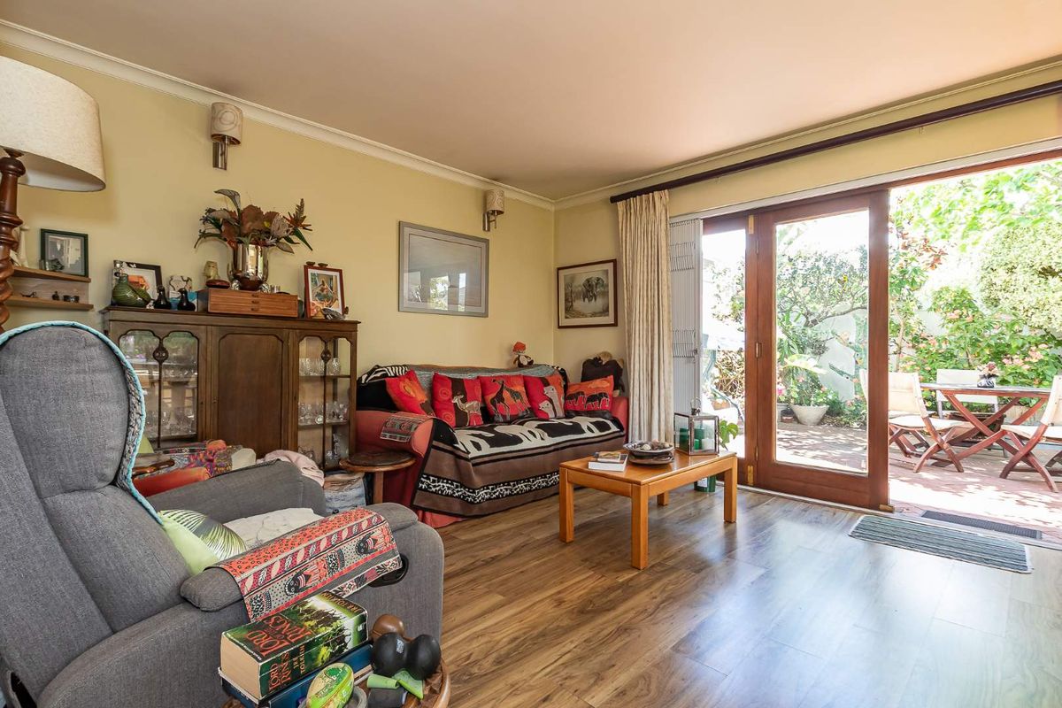 Estate Living in the Silver Mile, Rondebosch - Photo 5