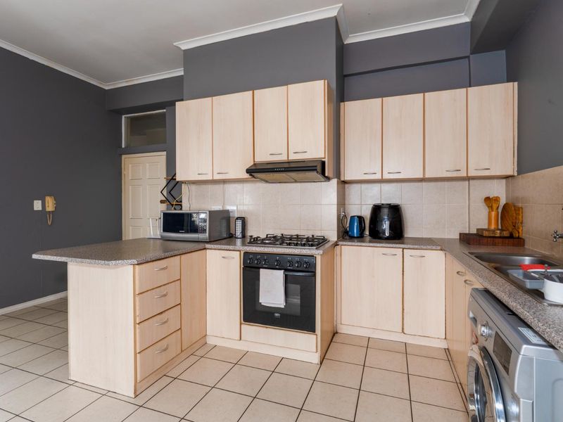 2 Bedroom Apartment for sale - Photo 5