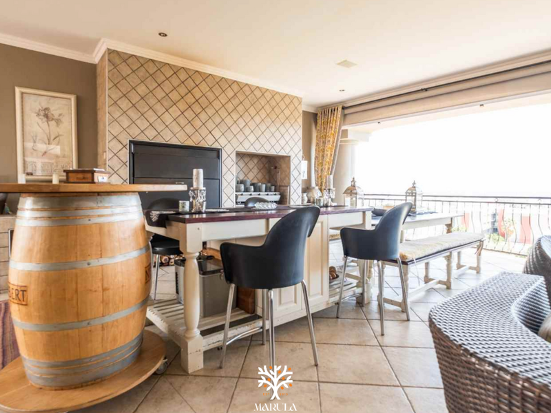 Grand Double-Storey Residence with Multiple Living Spaces - Photo 7