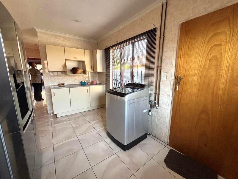 3 Bedroom House for sale in Alveda - Photo 5