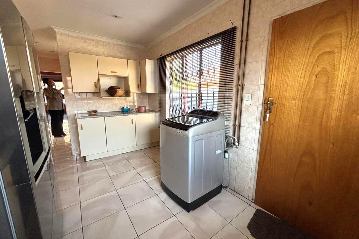 3 Bedroom House for sale in Alveda - Photo 5