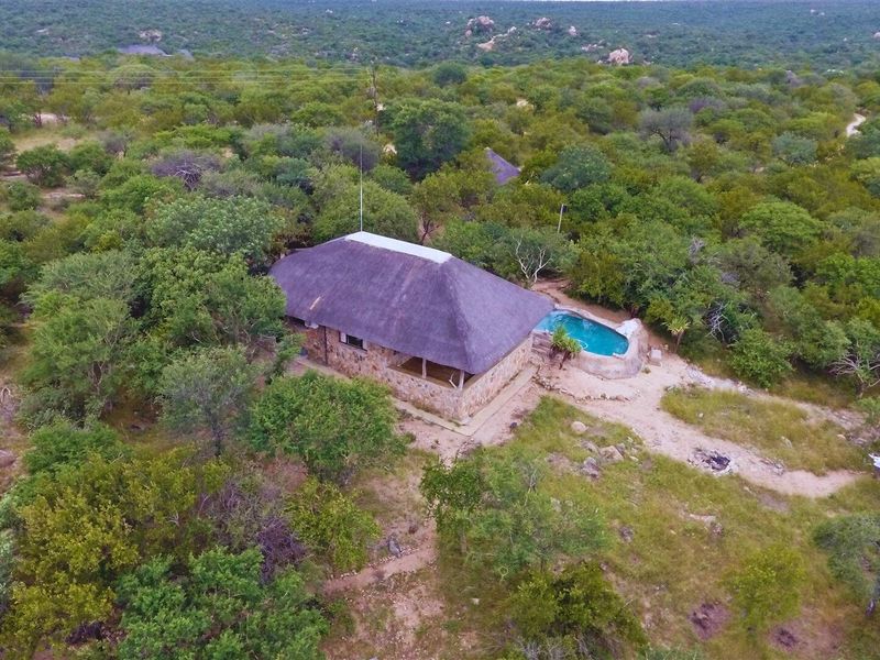 Bushveld Stone Cottage with Spectacular Escarpment Views - Photo 10