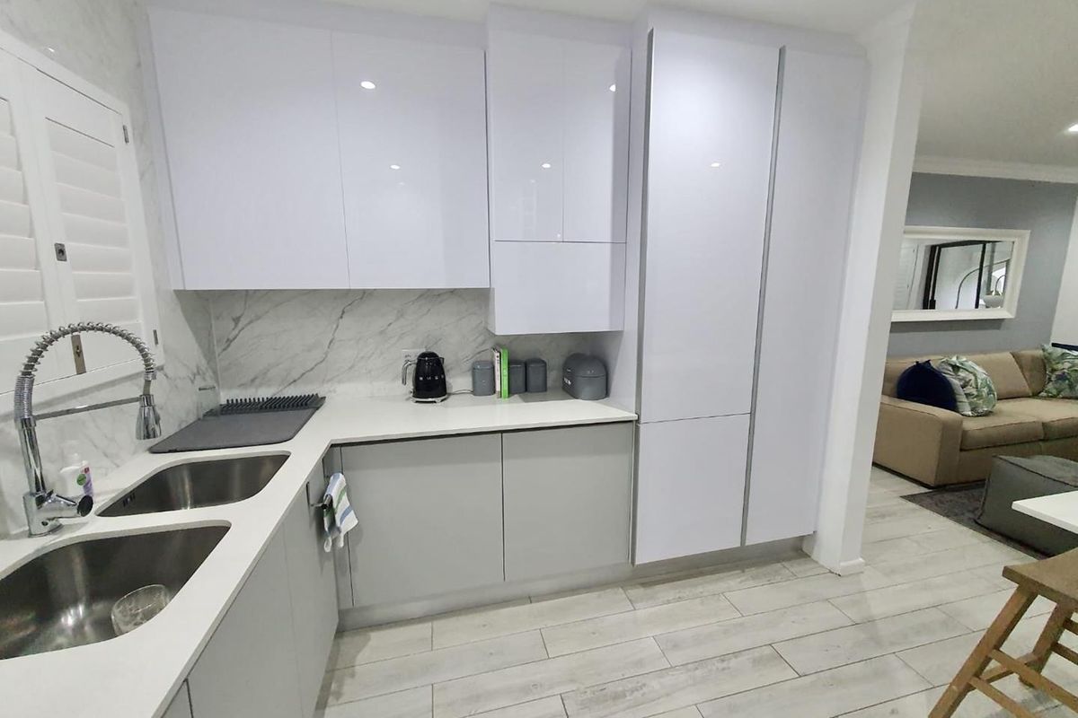 Hendra Estates - Exquisite, Coastal Apartment For Sale In Prime Umhlanga Rocks! - Photo 5