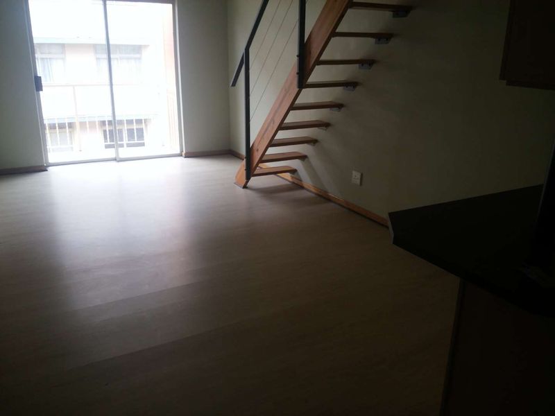 1 Bedroom loft to rent in Hatfield - Photo 3