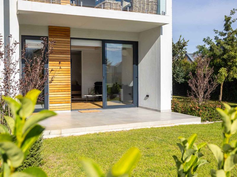 Elegant North-Facing Polo Pad on Val de Vie Estate - Photo 5