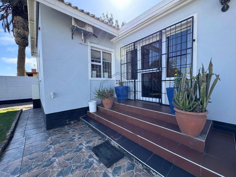 Hidden Gem for Sale in the Lagoon Area! - Photo 3