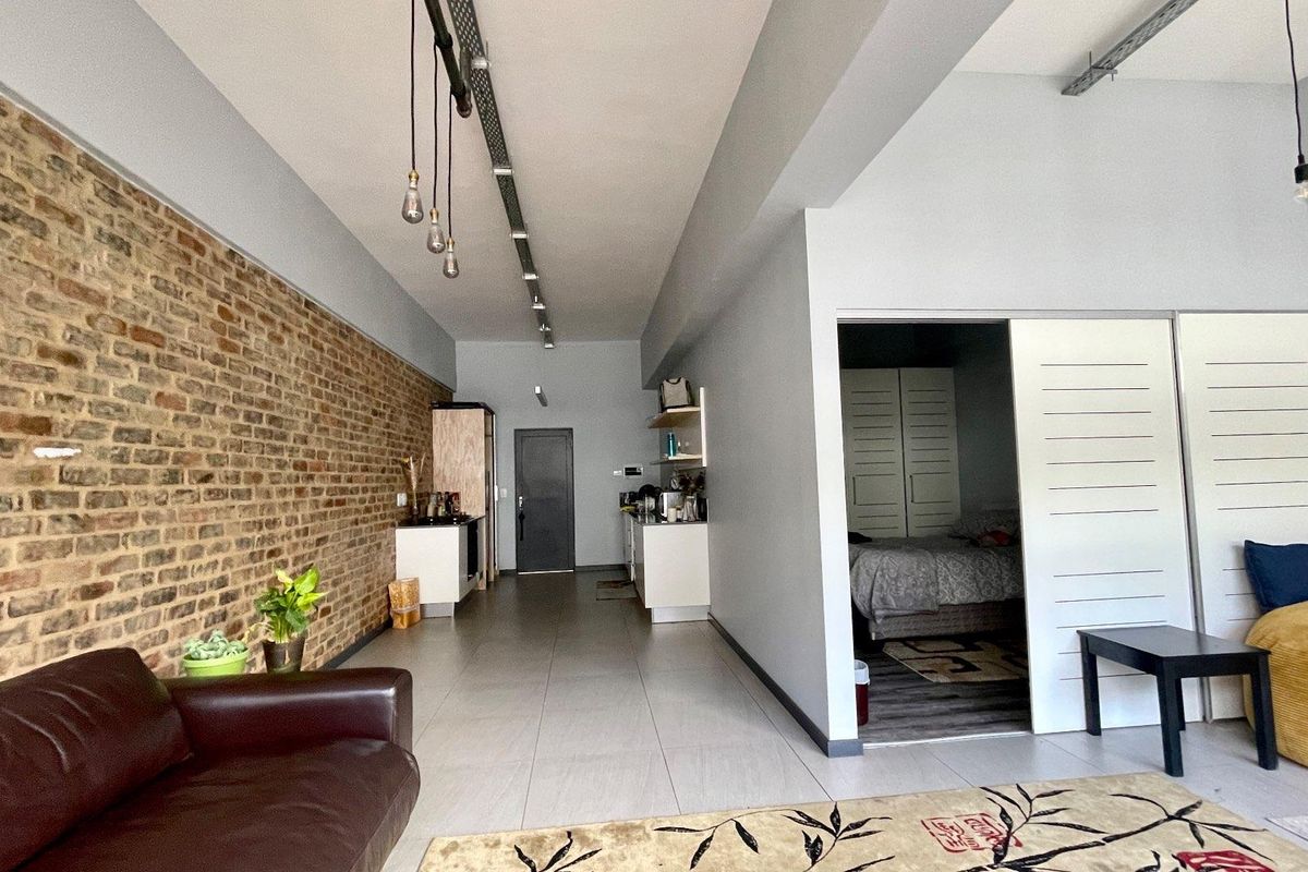 Modern Loft Apartment – The Exchange Lofts, 20 Solomon Street, Braamfontein Werf - Photo 4
