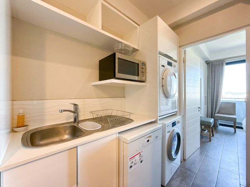 Invest in Elegance, Profit from Convenience - Photo 8