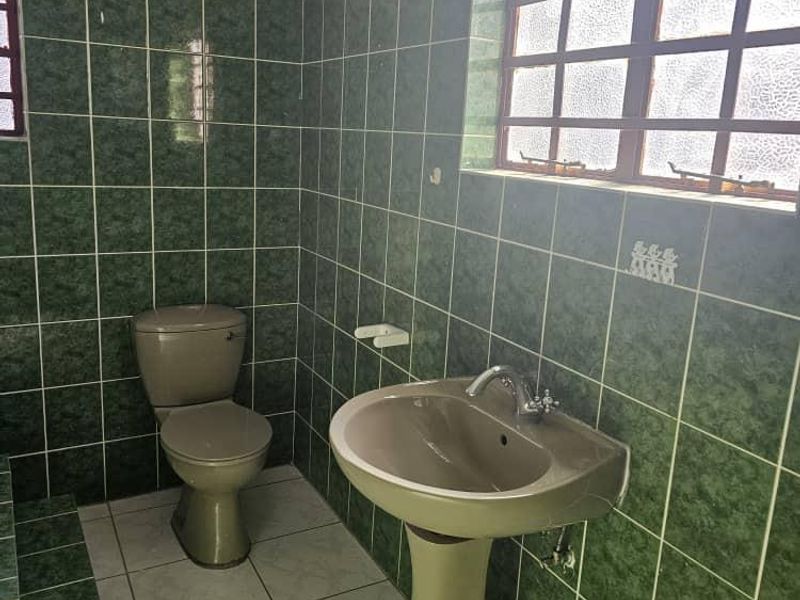 3 Bedroom House for Sale - Photo 5
