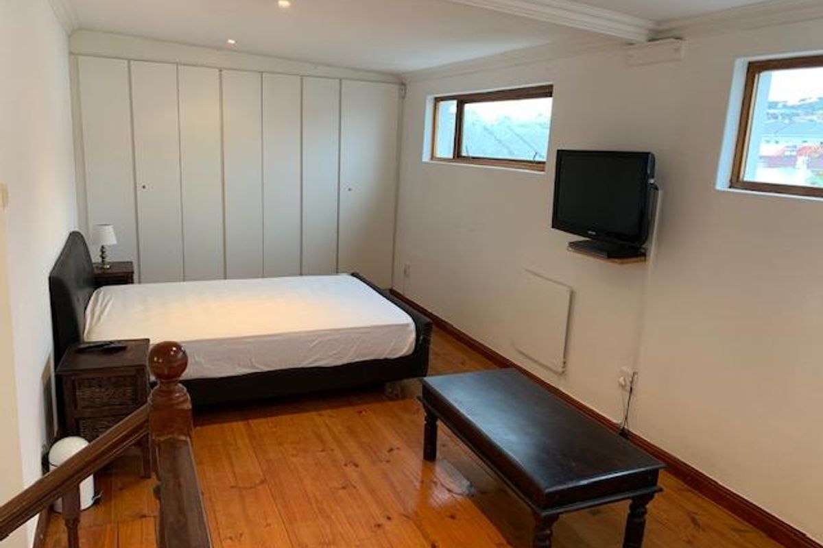 Loft Apartment - Woodstock - Photo 4