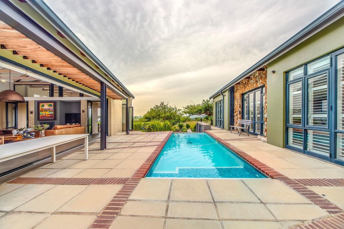 Modern Luxury Home with Uninterrupted Greenbelt Views - Photo 5