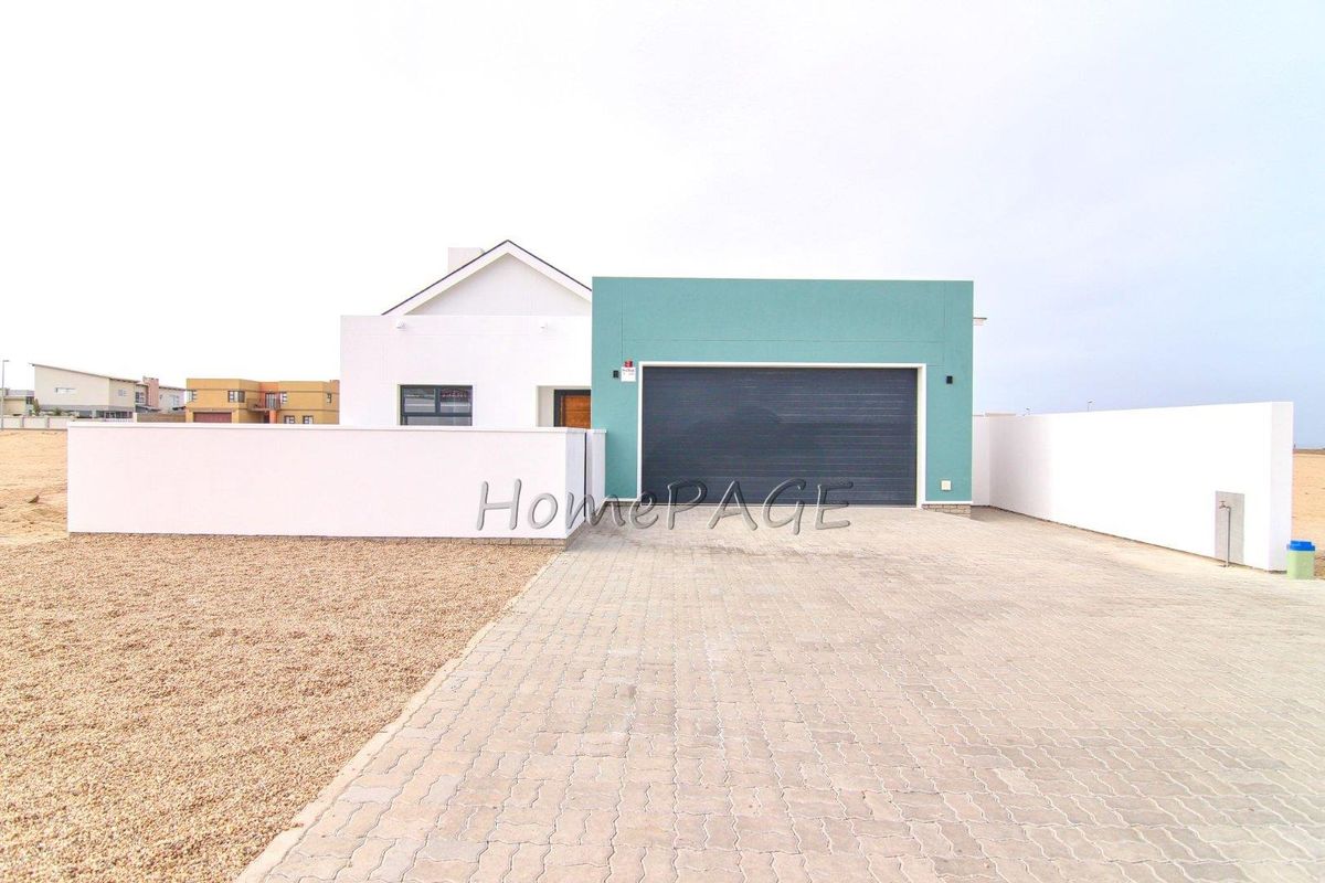 Ext 19, Swakopmund:  LUXURY 3 Bedr Units are for Sale - Photo 2