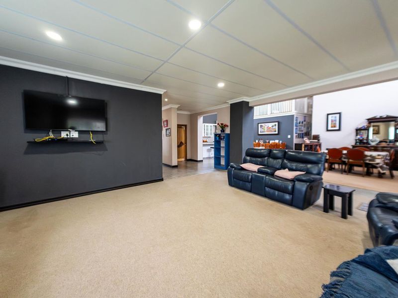 2 Homes-Off-the-Grid Living - Photo 4