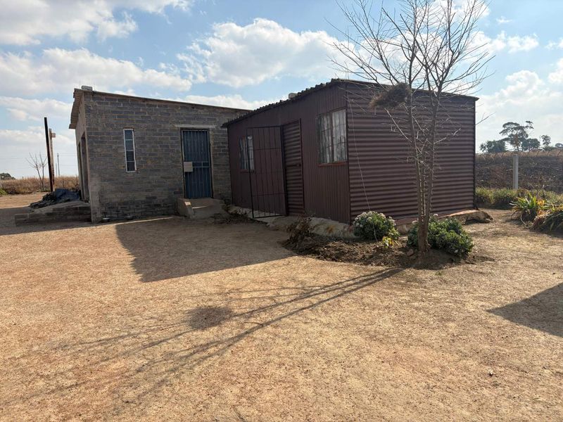 10 Hectares of Prime Land with Development Potential - Photo 3