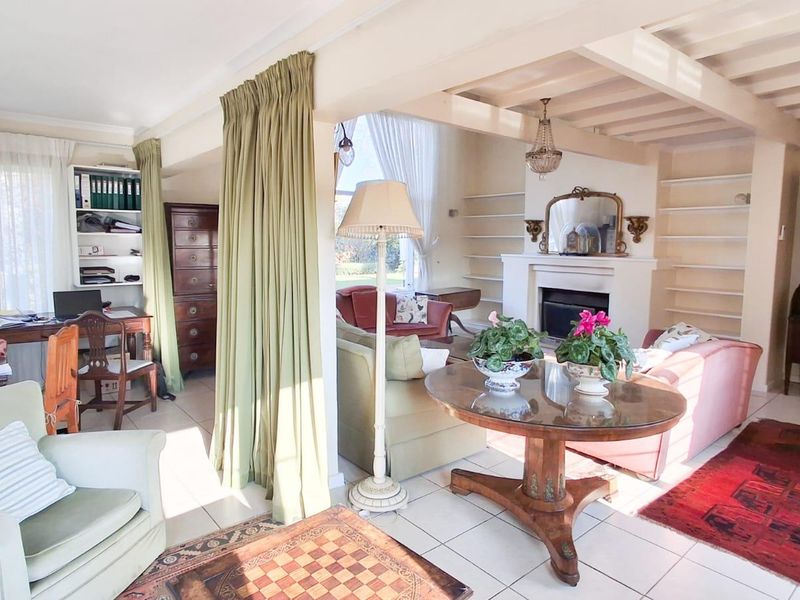 Stately Family Home with Separate Cottage in Greendale, Howick - Photo 6