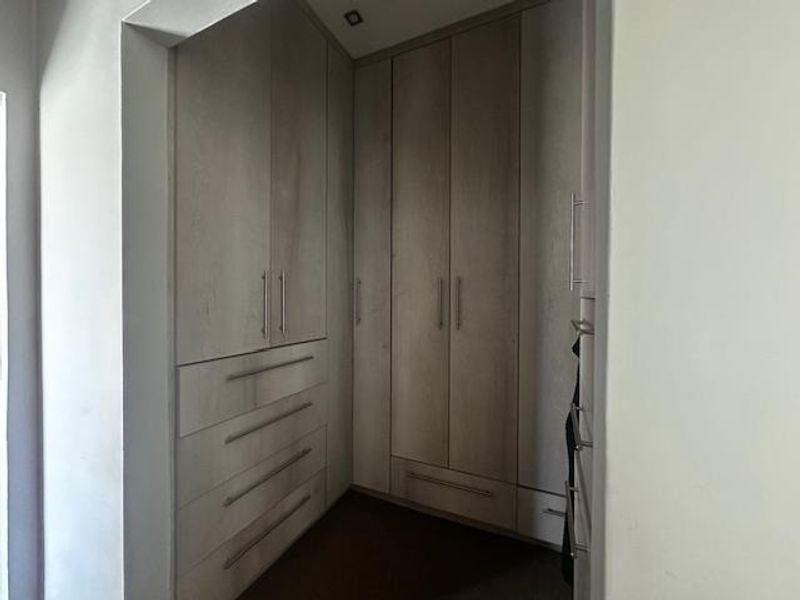 Your forever home is waiting – and it’s spectacular - Photo 6