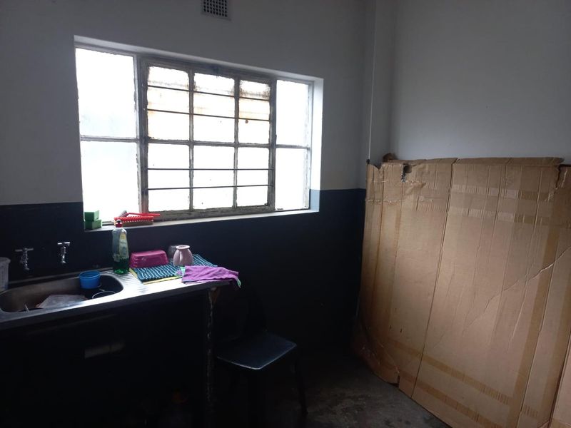 Versatile Commercial Space in Alton North, Richards Bay - Photo 5