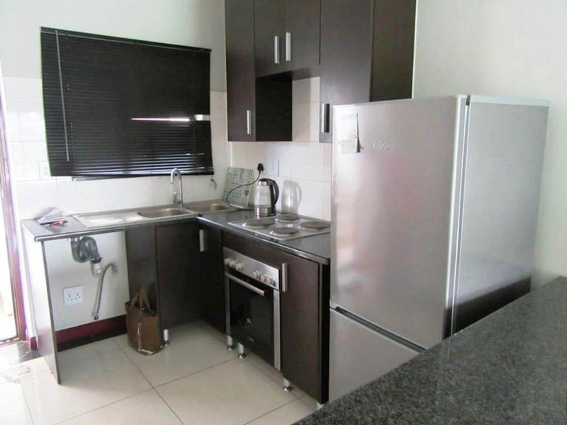 2 Bedroom Apartment for Sale in Noordwyk - Midrand. - Photo 4