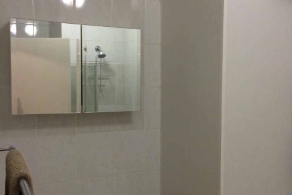 A CHARMING ONE BEDROOM APARTMENT - Photo 5