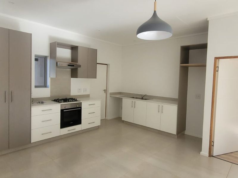 3 Bedroom House For Sale Mooikloof Country Estate - Photo 4