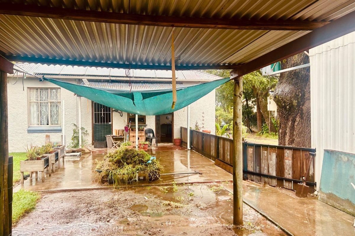 3 bedroom house with flat for sale in Vryheid - Photo 3