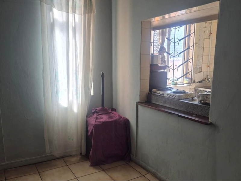 2 bedroom apartment prime investment opportunity - Photo 4