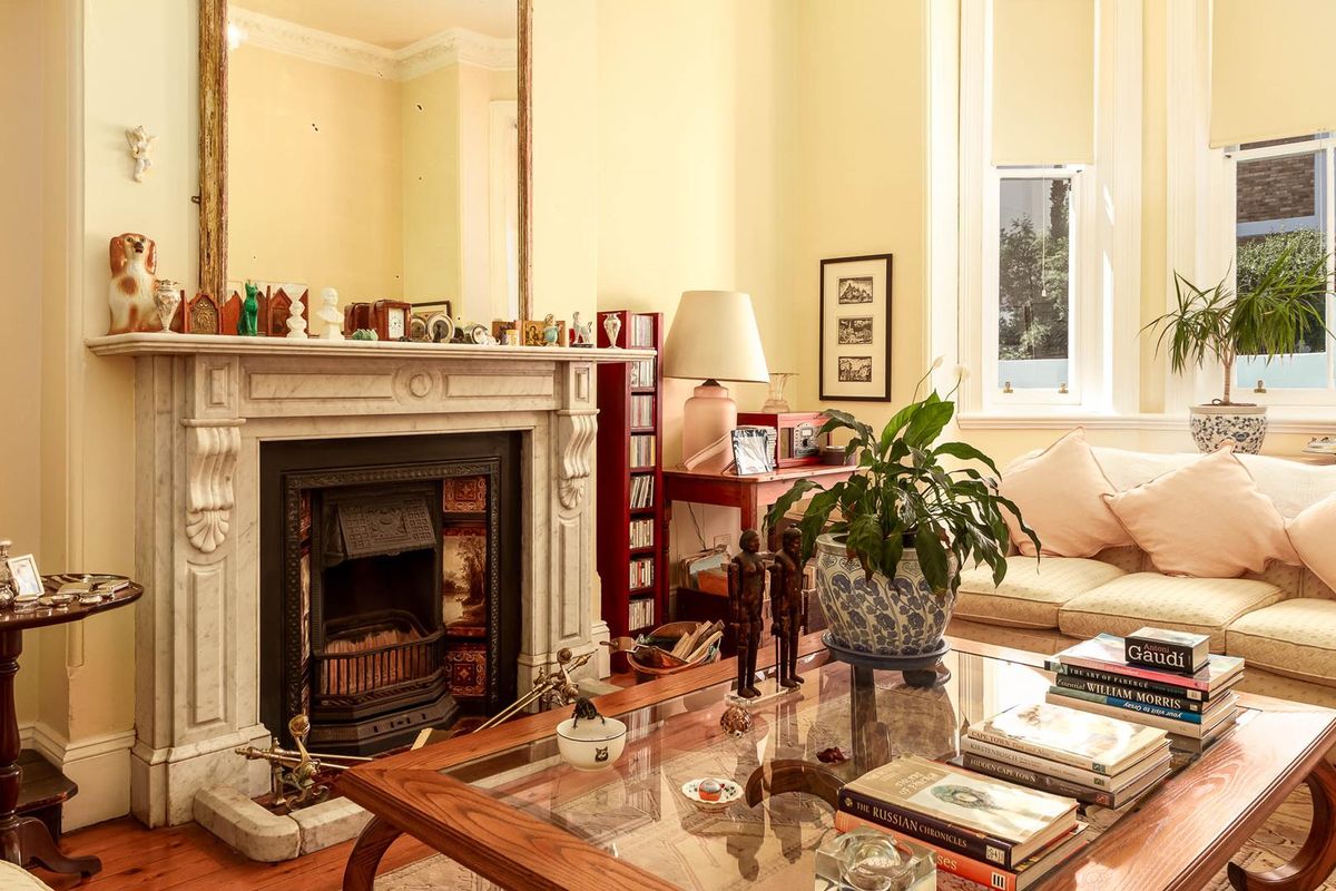 **Charming Heritage Victorian in Bantry Bay** - Photo 5