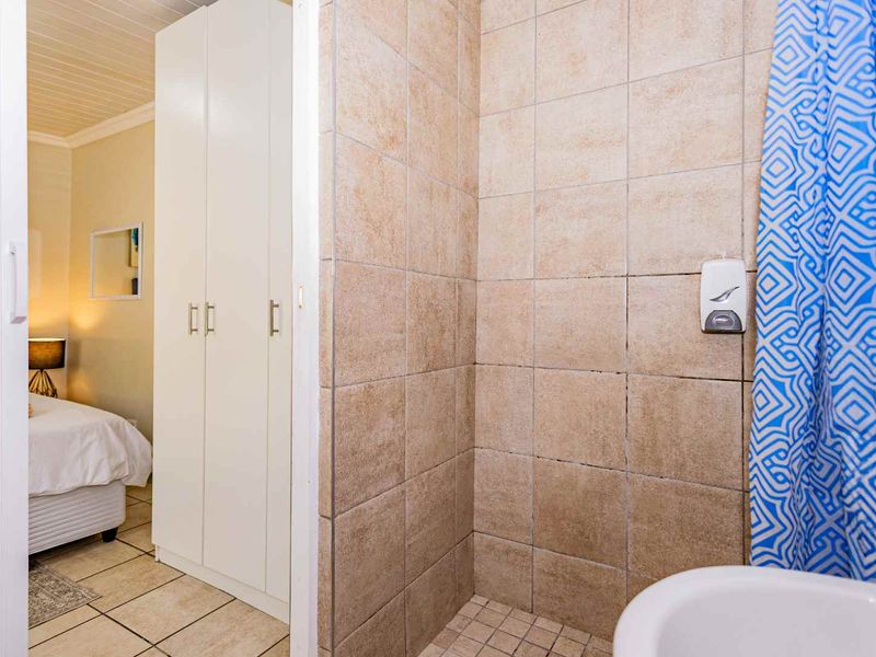 La Bella Vida Self Catering Apartments - Photo 8