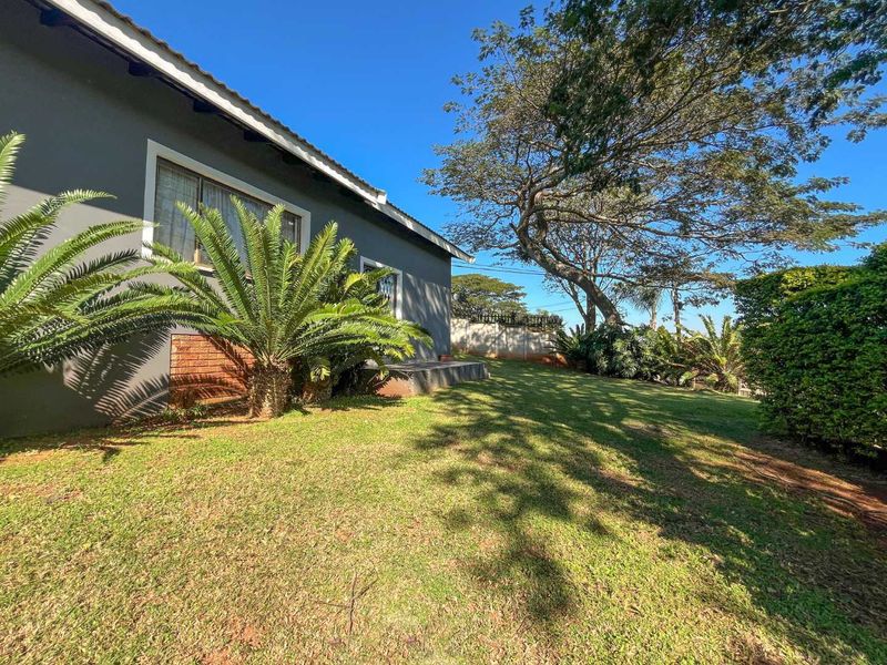 Spacious 4 bedroom home in a prime location. - Photo 3