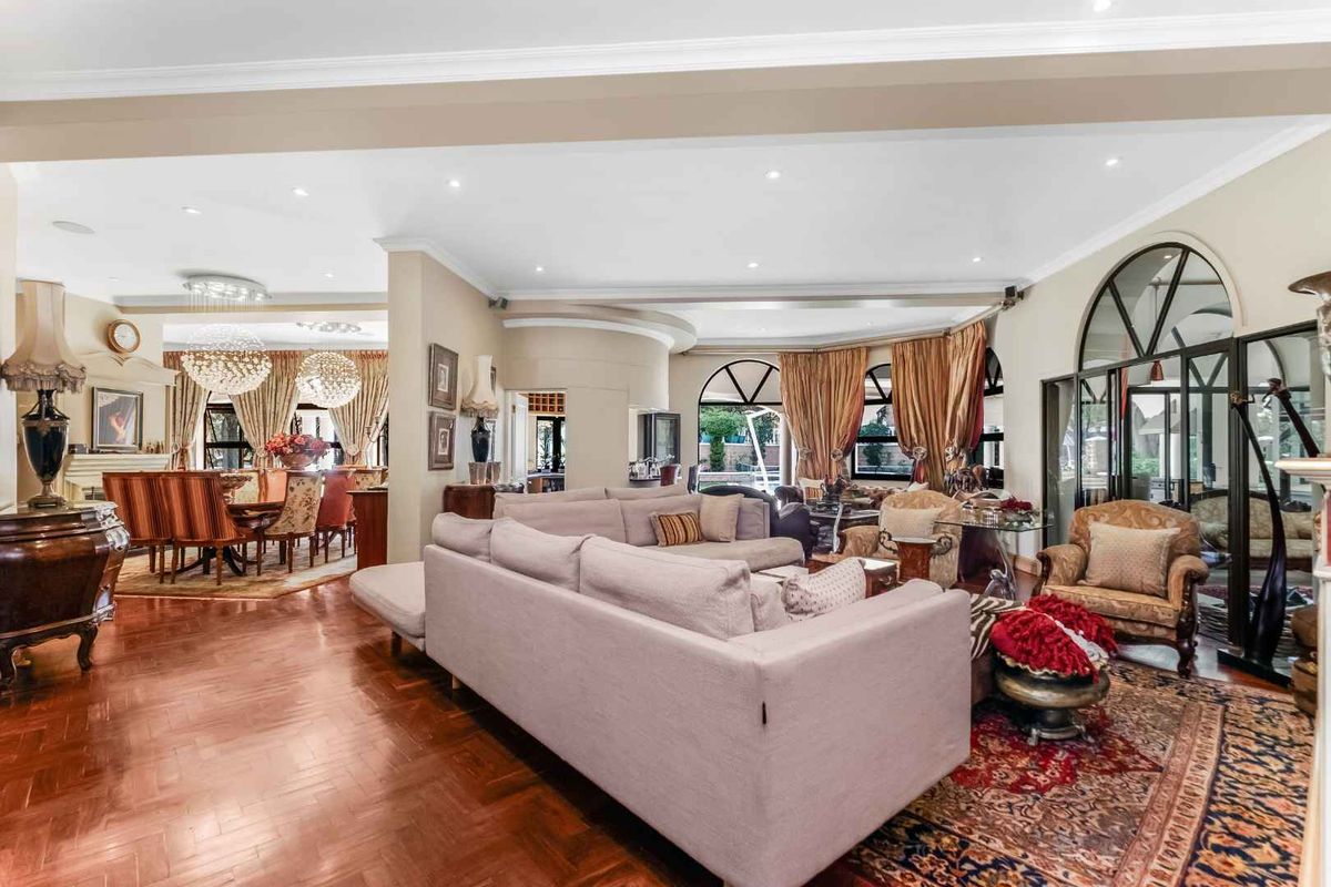 6 Bedroom House for Sale in Dainfern Golf Estate - Photo 3