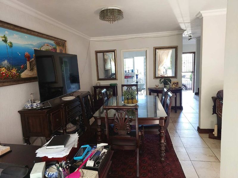 3 BEDROOM FURNISHED TOWNHOUSE TO RENT IN MORNINGSIDE - Photo 8