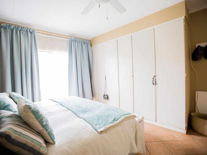 3 Bedroom Townhouse for rent in Mooikloof Ridge - Photo 9