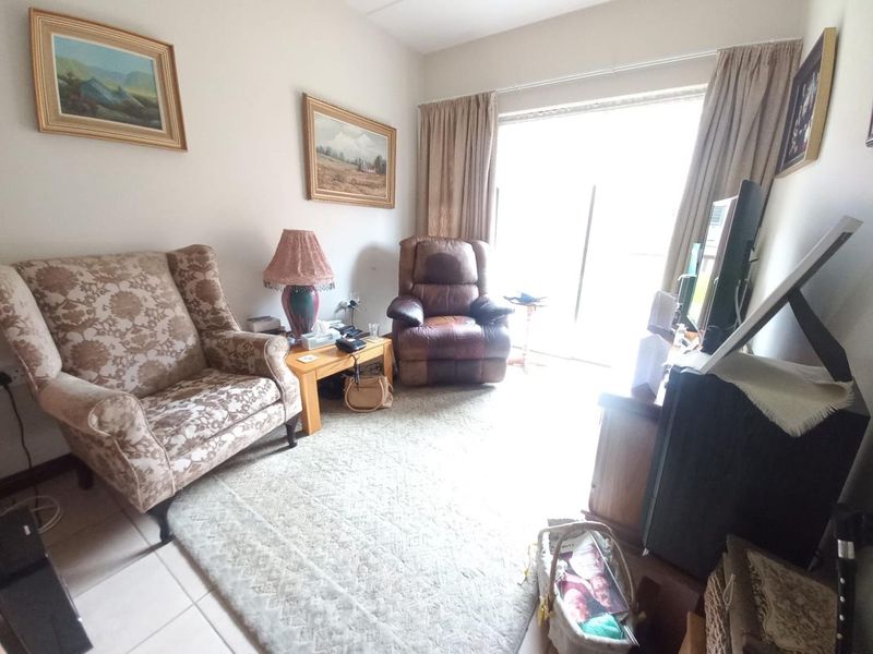 1 BEDROOMED RETIREMENT UNIT FOR SALE IN BRENTWOOD PARK - Photo 7