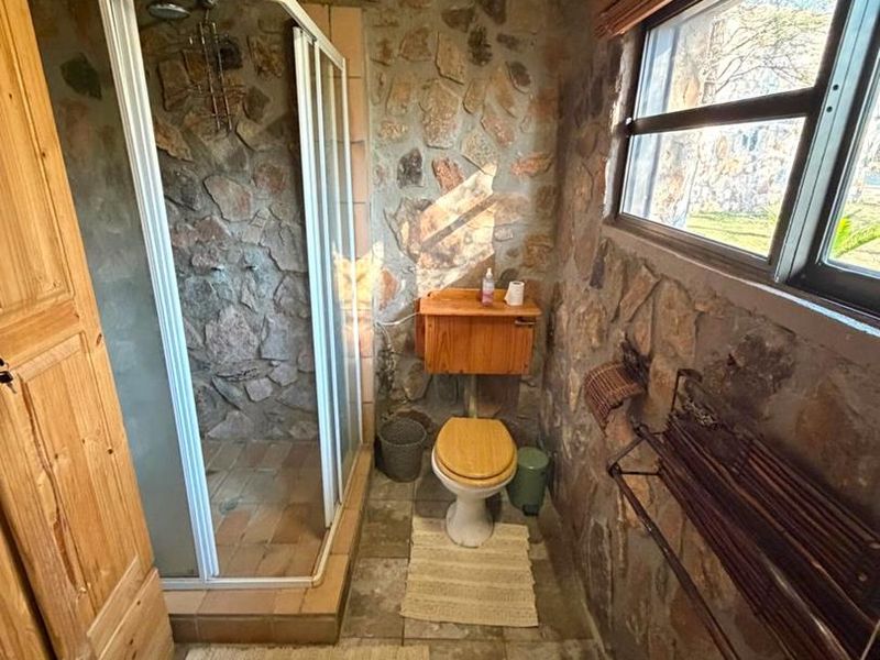 Exclusive to Century 21 Wildlife Properties, Private Residential Bush Home in Ndlovumzi Nature Reserve - Photo 10