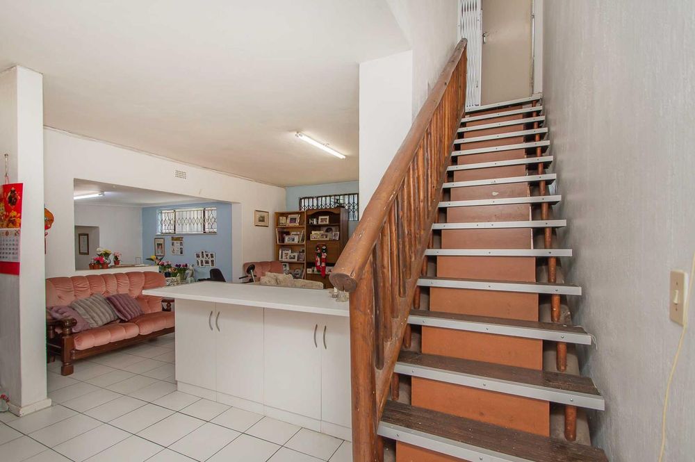 Upstairs to main bedroom