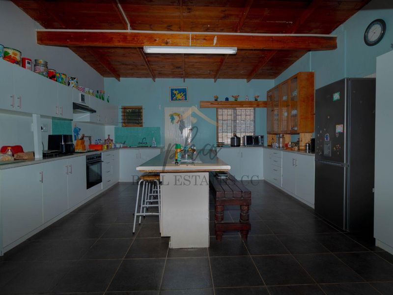 Well Priced Home - Photo 5