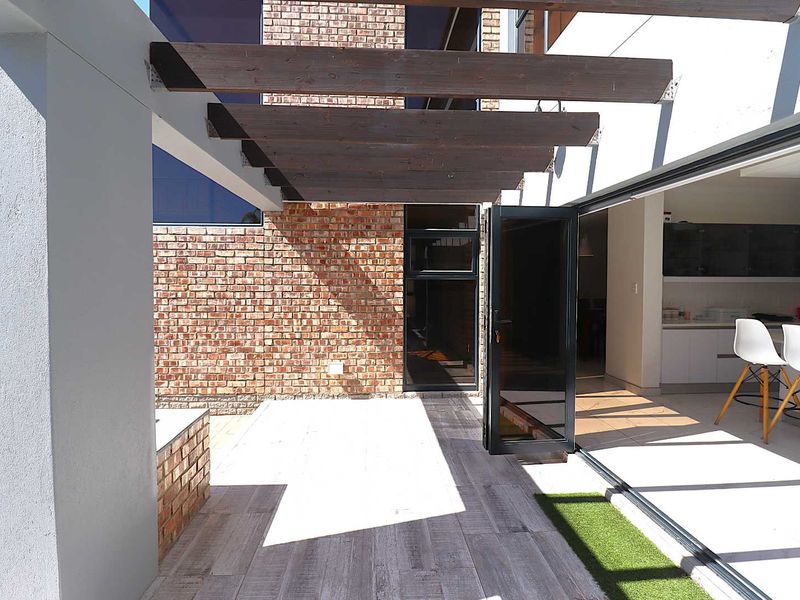 5-Bedroom House with Study Room for sale, Kramersdorf (Swakopmund, Namibia) - Photo 5