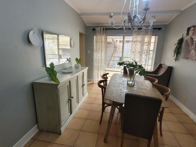 4 Bedroom House For Sale in Vanderbijlpark SW1 - Photo 7