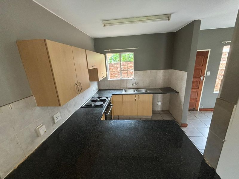 Two Bedroom Duplex in Annlin for sale - Photo 8