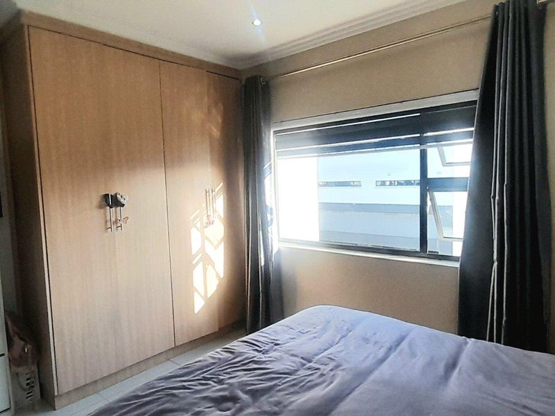 2 bedroom apartment in Umhlanga - Photo 10