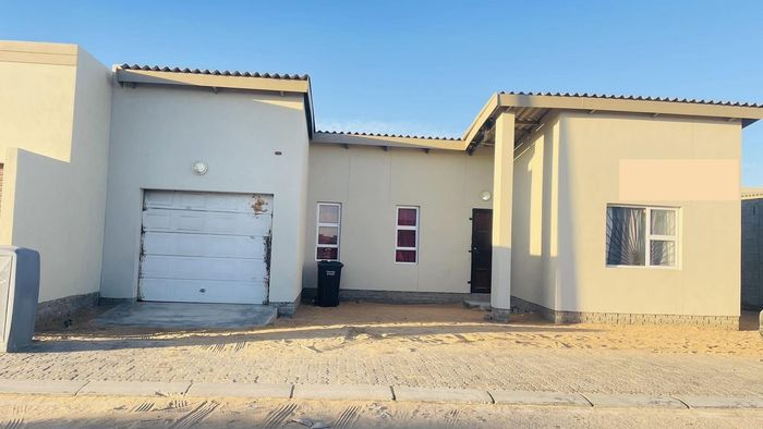 Property #2518501, House For Sale in Walvis Bay Central